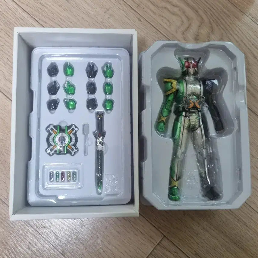 [BUNJANG] S.H.Figuarts Kamen Rider Double Cyclone Joker Extreme / 진골 가면라이더 더블 사이클론조커 익스트림