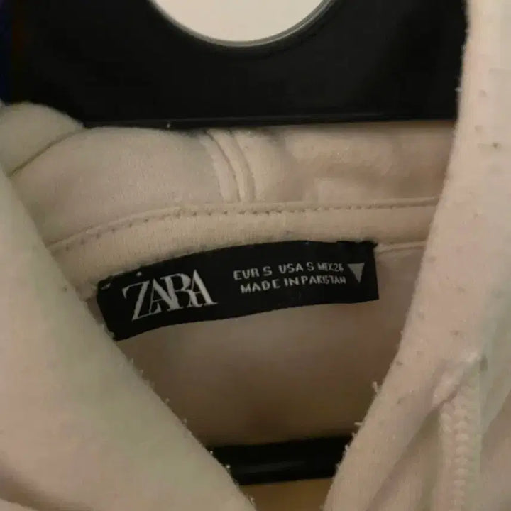 [BUNJANG] ZARA Cropped Fleece Hoodie (S) / 자라 크롭 기모 후드티 s