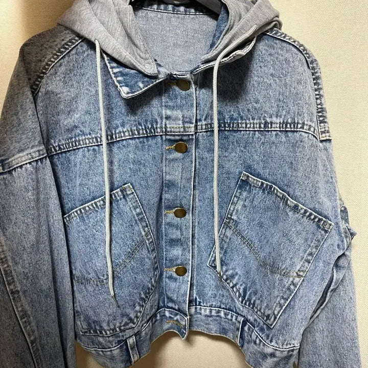 [BUNJANG] Ably Cropped Denim Jacket / 에이블리 후드 크롭 청자켓 (후드 탈부착 가능)