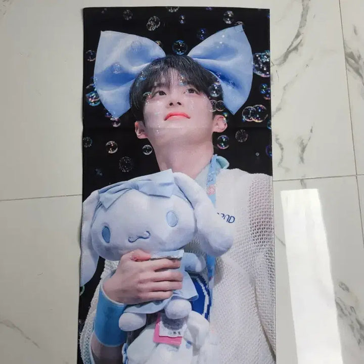 [BUNJANG] Yoo Kangmin Slogan / 유강민 슬로건(원가 이하) 양도합니다