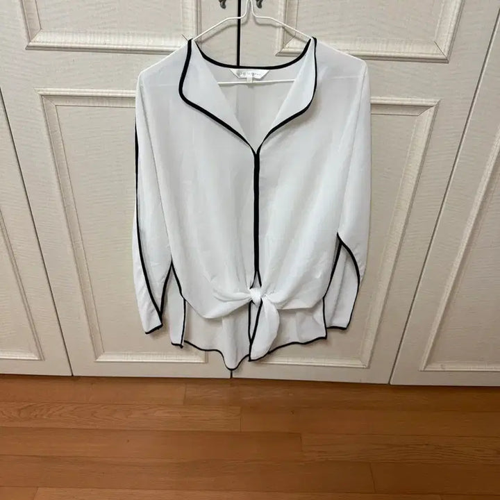 [BUNJANG] Jesi New York White Blouse / 제시뉴욕블라우스