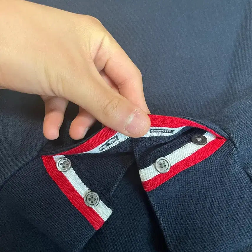 [BUNJANG] Thom Browne Navy Back Stripe Sweatshirt Size 3 / [오케이몰산/3size] 톰브라운 백삼선 네이비 맨투맨 3사이즈