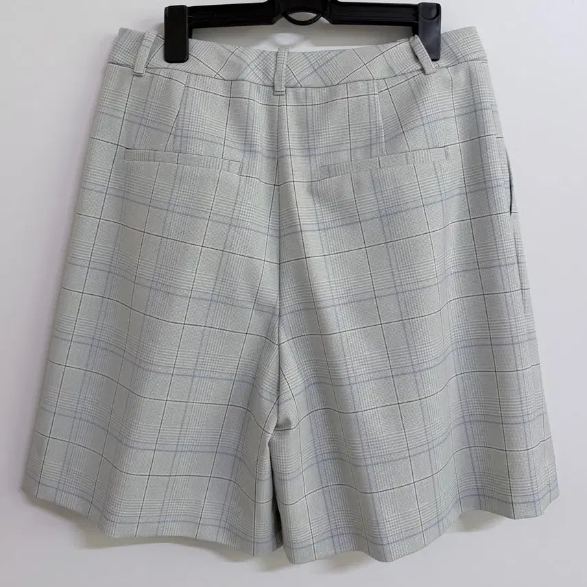 [BUNJANG] Club Monaco Shorts Sky Blue Size 6 / 클럽모나코 반바지 6사이즈 스카이블루