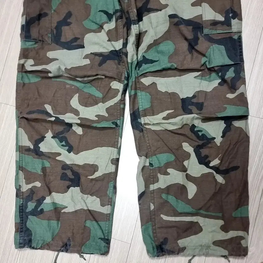 [BUNJANG] US Military Woodland M65 Field Pants (Medium Regular) / 미제 미군 우드랜드 m65 필드 바지(mr)
