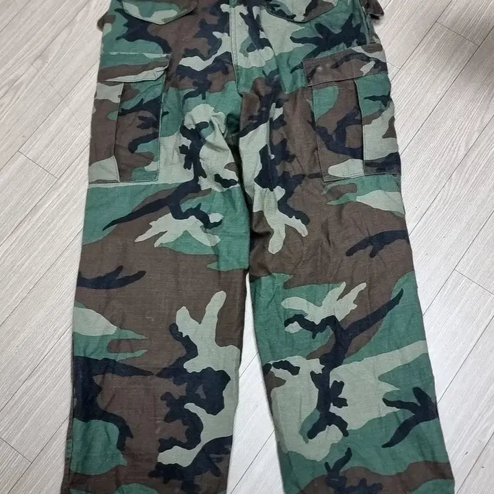 [BUNJANG] US Military Woodland M65 Field Pants (Medium Regular) / 미제 미군 우드랜드 m65 필드 바지(mr)