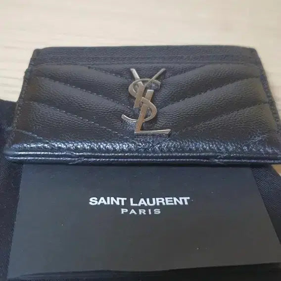 [BUNJANG] Yves Saint Laurent Card Wallet Silver Logo / 입생로랑 생로랑 카드지갑/지갑 은장 정품A급(감정O)