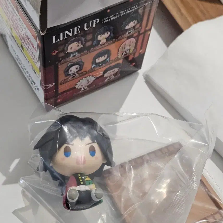 [BUNJANG] Demon Slayer Giyu Chokonose Figure / 귀멸의 칼날 기유 쵸코노코