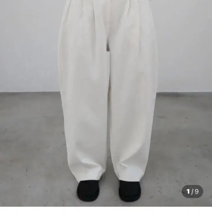 [SOLD OUT] 미착용 우브(uoov)알렉 피그먼트팬츠(블랙)