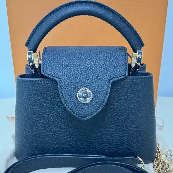 [BUNJANG] Louis Vuitton Capucines Bag / (새상품) / (정품) 신상 루이비통 마이카퓌신 가방 백화점구매