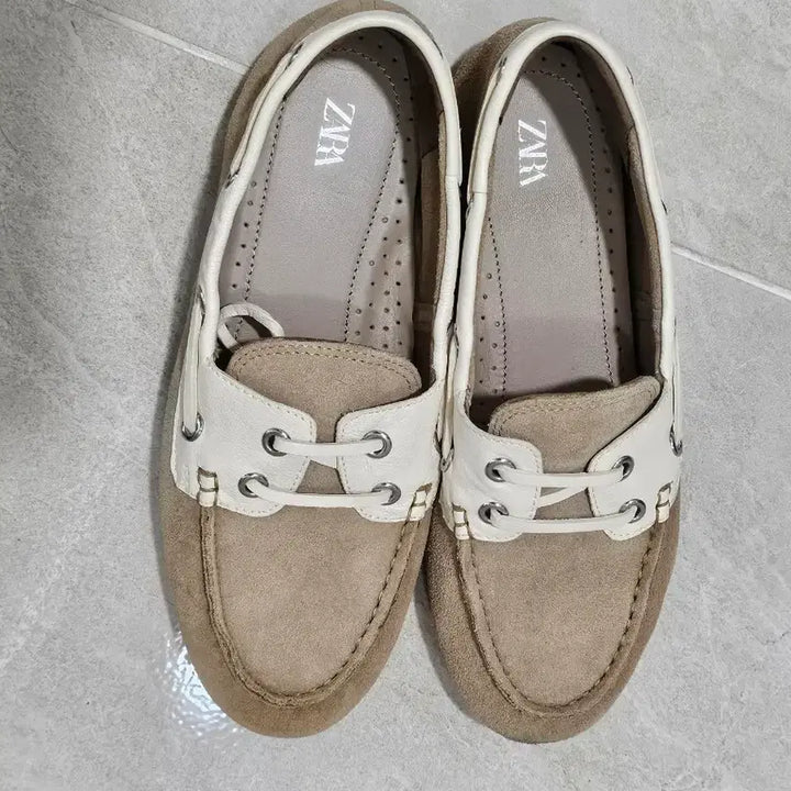 [BUNJANG] 자라 스웨이드 보트 슈즈 로퍼 240 / 자라 스웨이드 보트 슈즈 로퍼 240