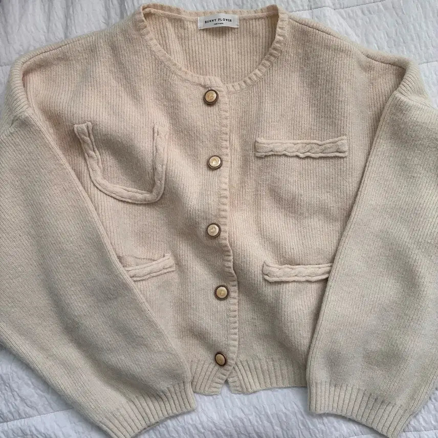 [BUNJANG] Ivory Knit Cardigan / 아이보리 가디건 니트