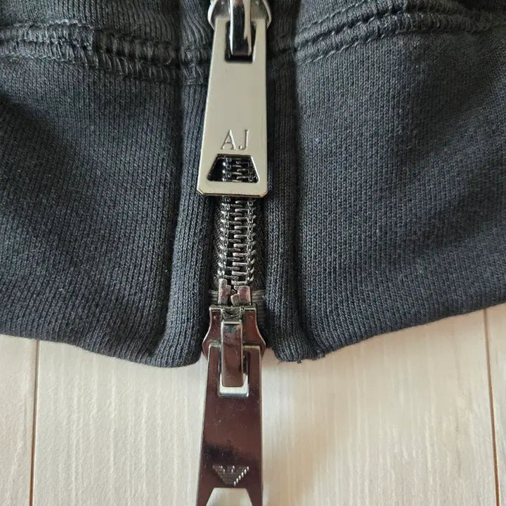 [BUNJANG] Armani Jeans Bomber Jacket (Black L) / 알마니진 봄버 자켓(블랙  L)