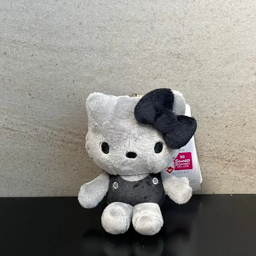 [BUNJANG] Sanrio Hello Kitty Standard Mascot Collection - Black / 산리오 키티 스탠다드 마스코트 컬렉션 블랙