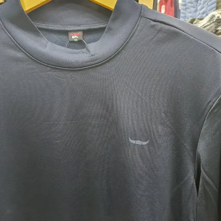 [BUNJANG] Buffalo Men's Fleece Lined Mock Neck T-shirt / 버팔로 남성 약기모 반목티