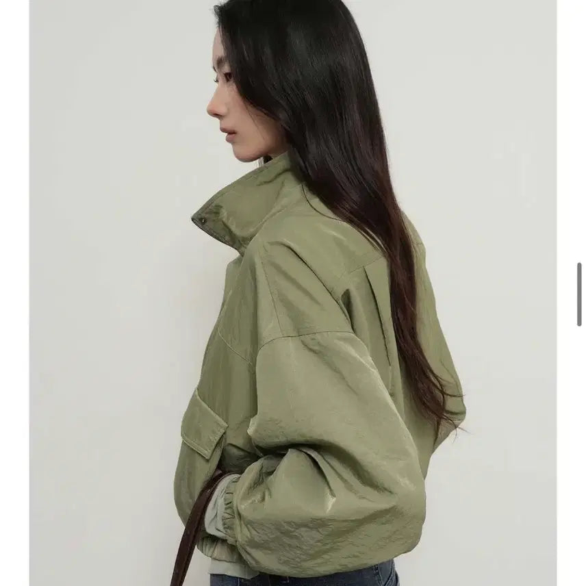 [BUNJANG] General Idea Khaki Crop Jacket / 제너럴아이디어 카키색 크롭 자켓 (새상품)