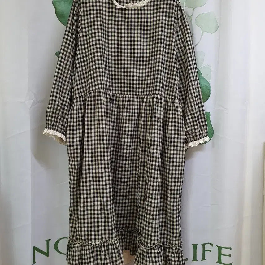 [BUNJANG] Frill Trimmed Dress / 프릴 원피스