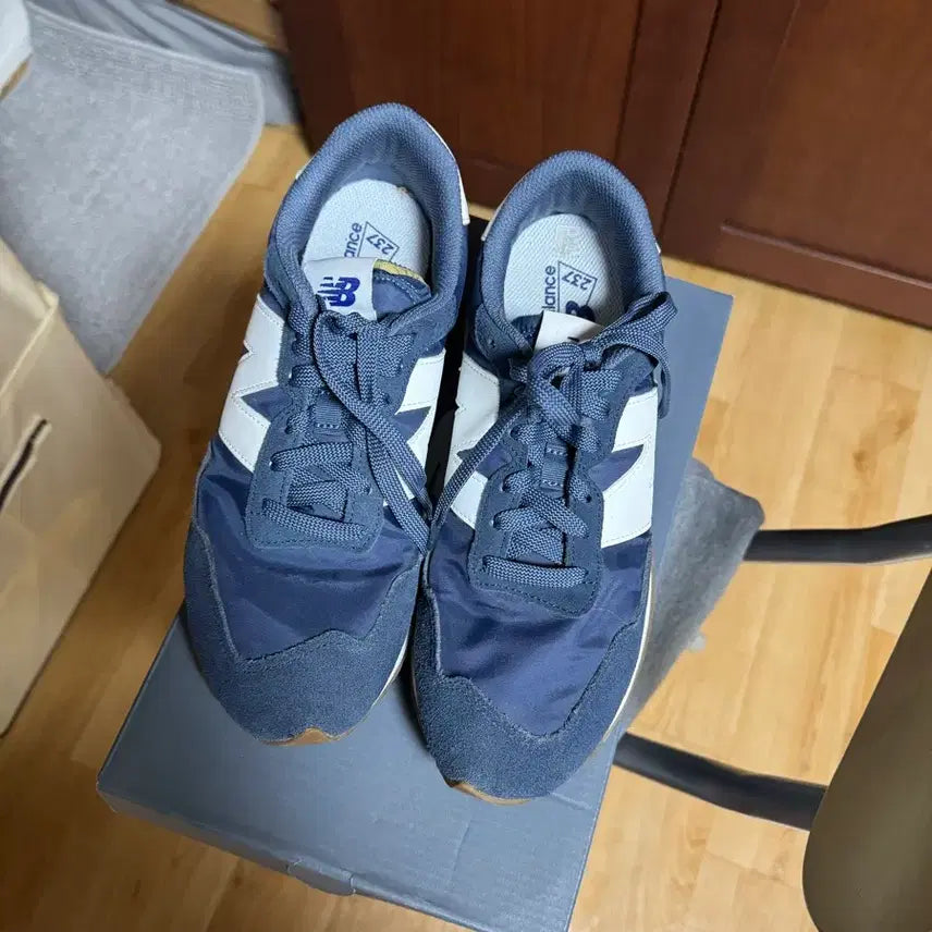 [BUNJANG] New Balance 237 Sneakers / 뉴발237 265