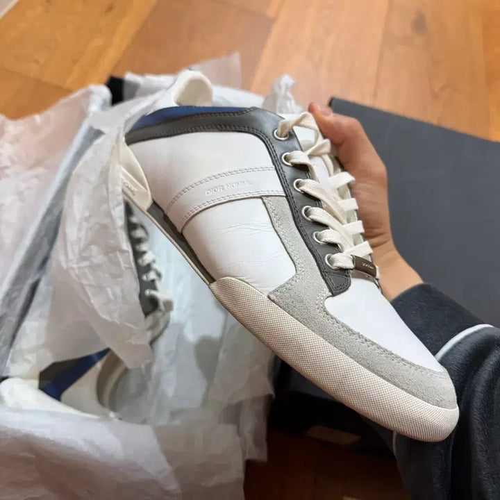 [BUNJANG] Dior Sneakers (Size 265) / 디올 정품 스니커즈 (265 사이즈)