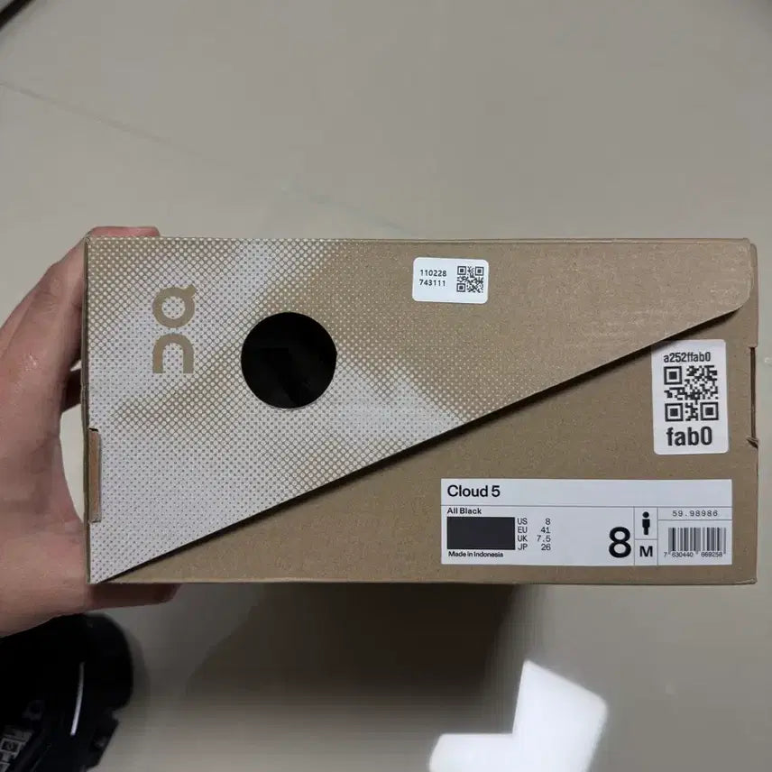 [BUNJANG] On Running Cloud 5 Black 260 Size / [새상품] 온러닝 클라우드 5 블랙 260사이즈