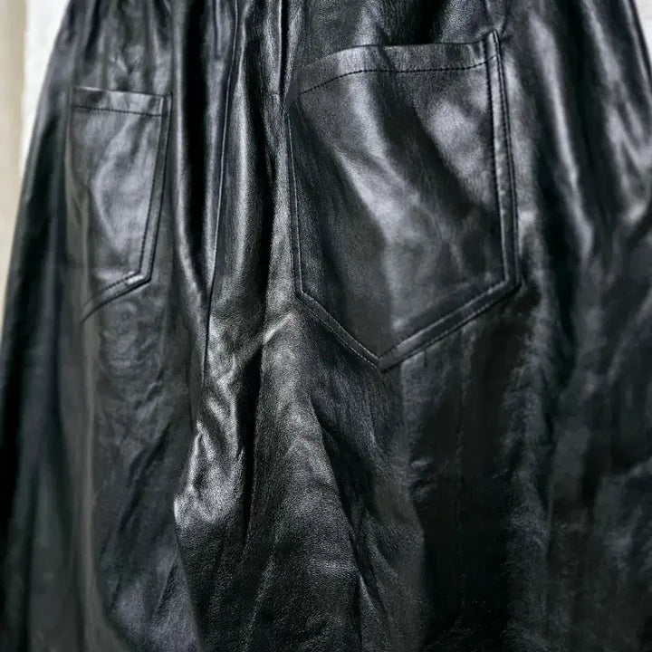 [BUNJANG] ZARA Black Leather Jogger Pants / 자라 블랙레더 조거팬츠