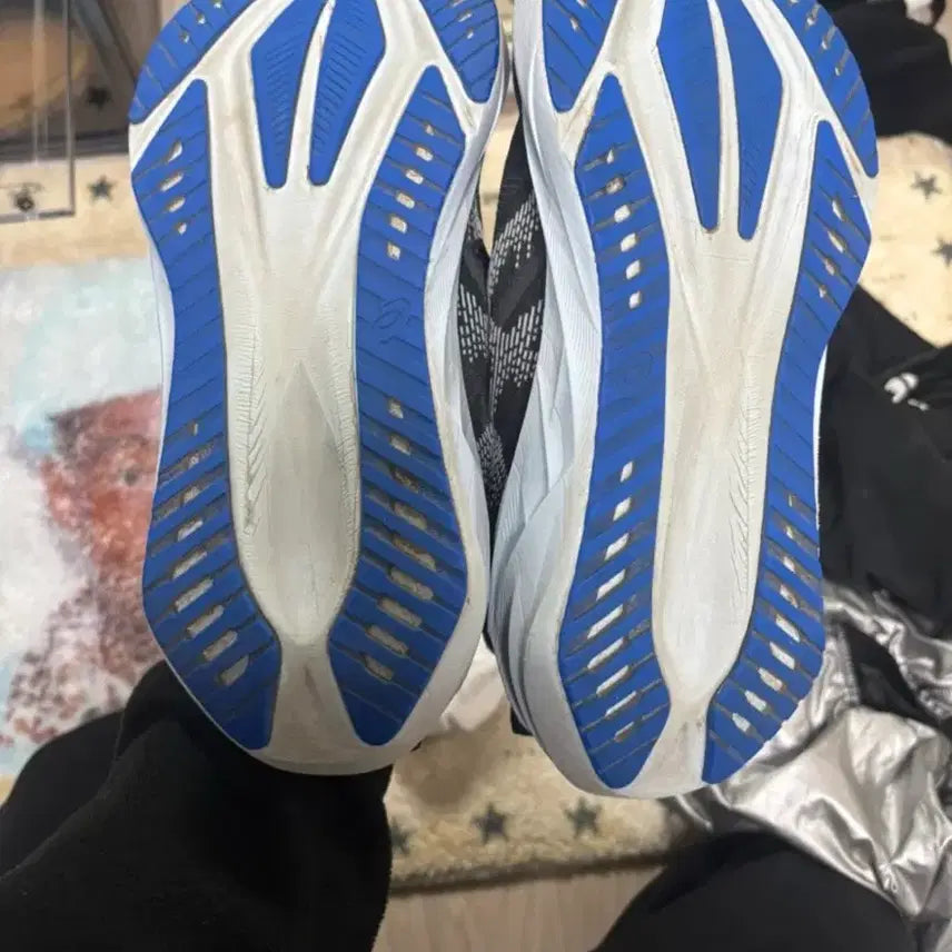 [BUNJANG] Asics Nova Blast 5 Running Shoes / 아식스 노바블라스트5 260 러닝화