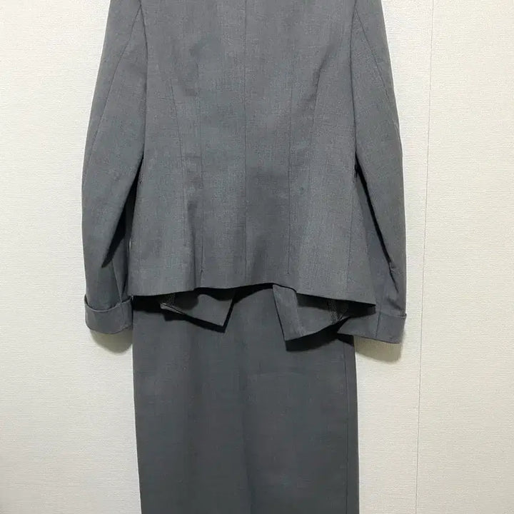 [BUNJANG] Rim Valentinael Skirt Suit Set / 제평 리임 발렌티나엘  VALENTINAL치마 정장 셋업