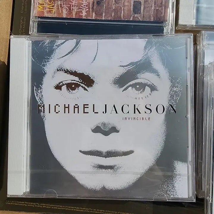 [BUNJANG] Michael Jackson Invincible CD / 마이클잭슨 Invincible CD