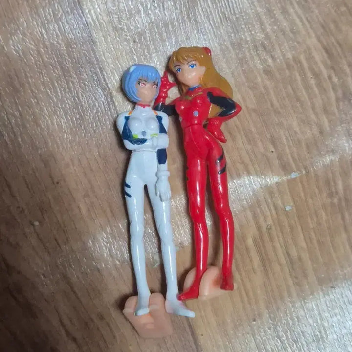 [SOLD OUT] 에반게리온 고전 레이 아스카 피규어 일괄