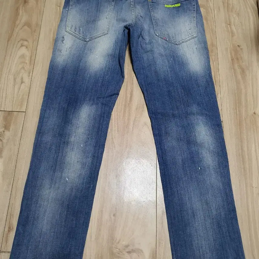 [BUNJANG] Dsquared2 Neon Logo Slim Jeans (Size 48/30) / 정품 디스퀘어드 네온로고 초판 슬림진 48(30)