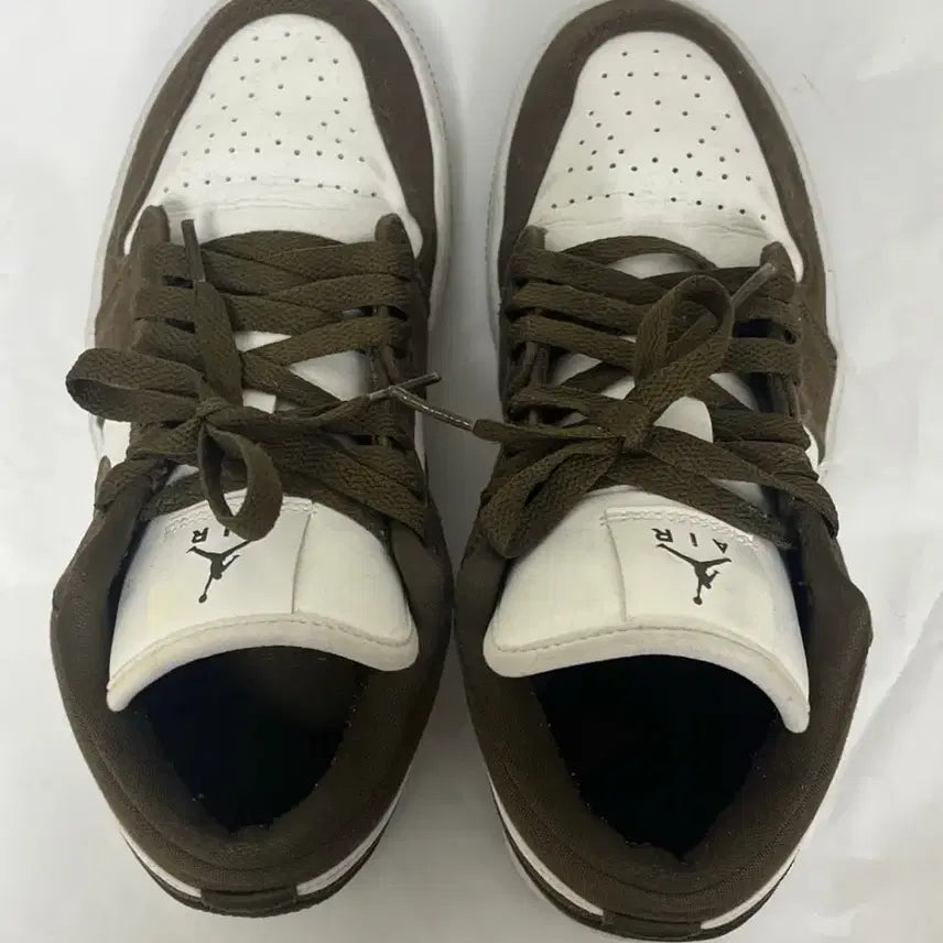 [BUNJANG] Nike Jordan 1 Low SE Light Olive Sneakers / 나이키 조던1 로우 se 라이트 올리브