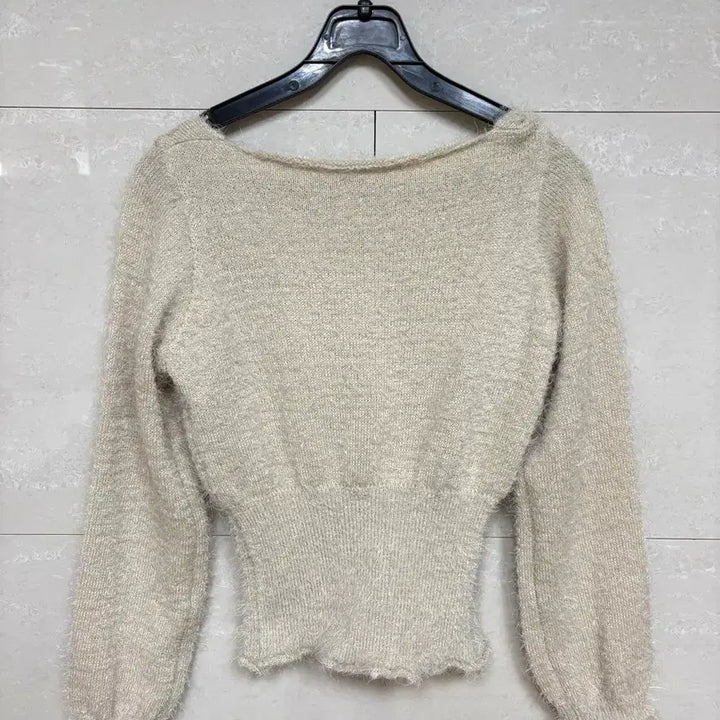 [BUNJANG] EnGenius Look Ivory Angora Knit / (새상품) 에겐녀룩 아이보리 앙고라 니트