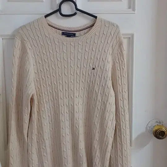 [BUNJANG] Tommy Hilfiger Cable Knit Sweater / 타미힐피거 얇은 꽈배기 니트