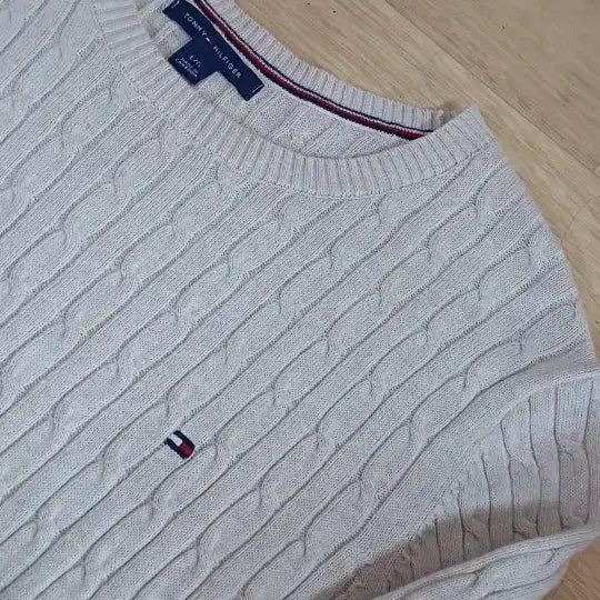 [BUNJANG] Tommy Hilfiger Cable Knit Sweater / 타미힐피거 얇은 꽈배기 니트