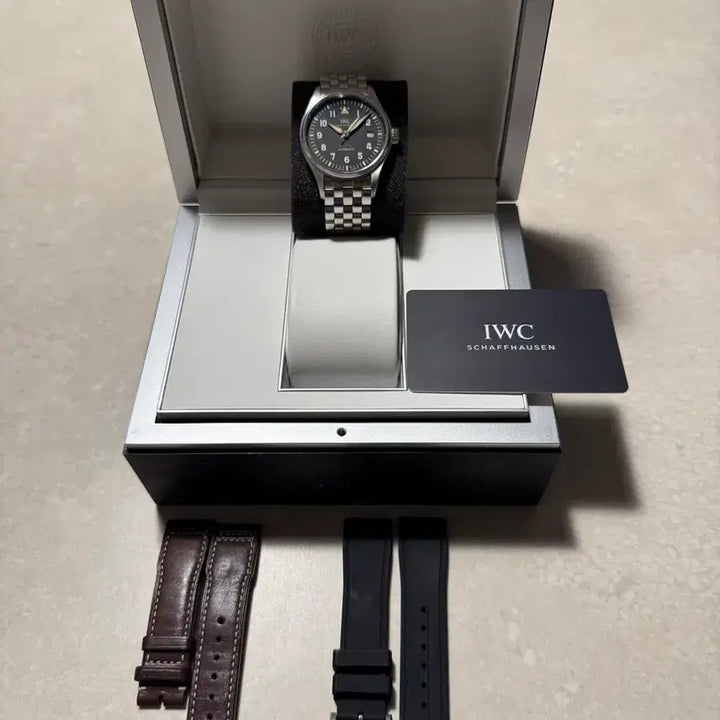 [BUNJANG] IWC Spitfire 39mm Watch with Bracelet / iwc 스핏파이어(정품 브레이슬릿)