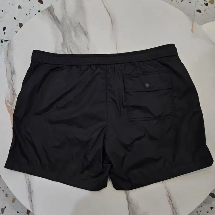 [BUNJANG] Moncler Black Logo Swim Shorts / [정품/24FW/새상품급/XXL] 몽클레어 블랙와펜 반바지 스윔쇼츠
