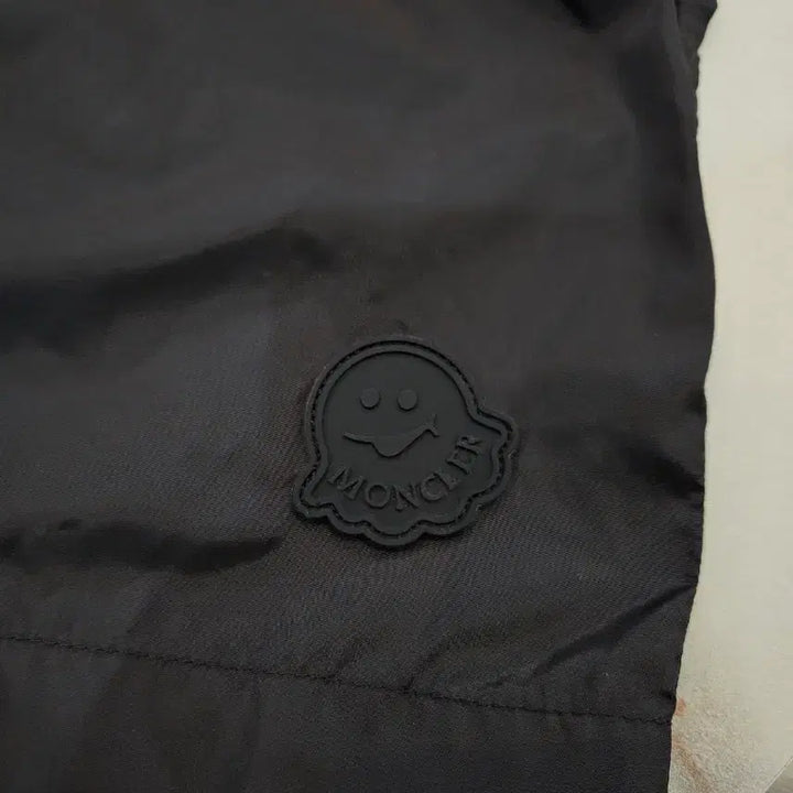 [BUNJANG] Moncler Black Logo Swim Shorts / [정품/24FW/새상품급/XXL] 몽클레어 블랙와펜 반바지 스윔쇼츠