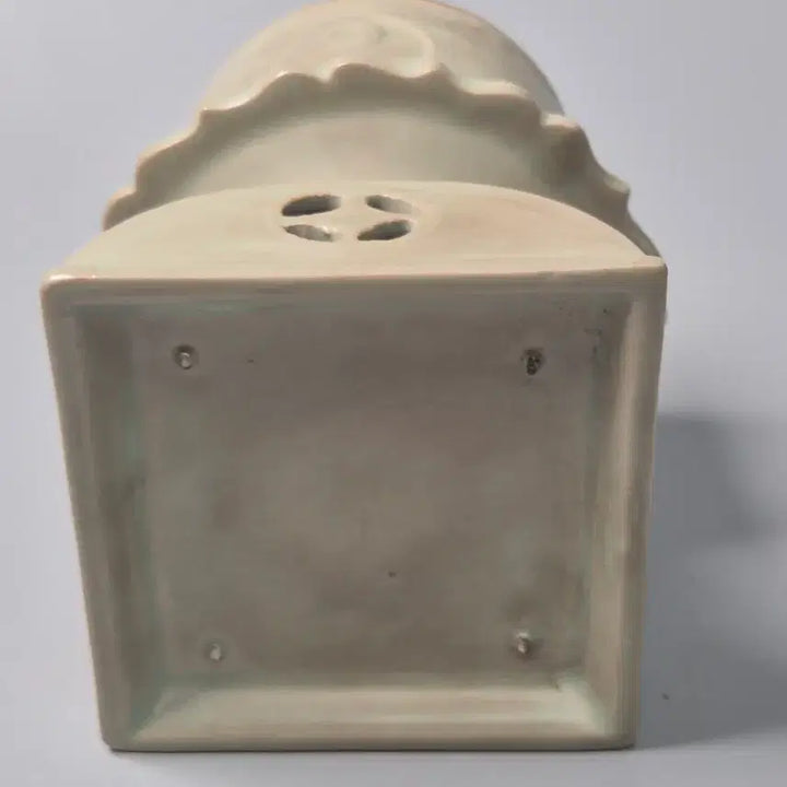 [BUNJANG] Song Dynasty Celadon Engraved Eight Trigrams Incense Burner Antique / 송 여요 천청유 고정식 음각 팔괘문 향로