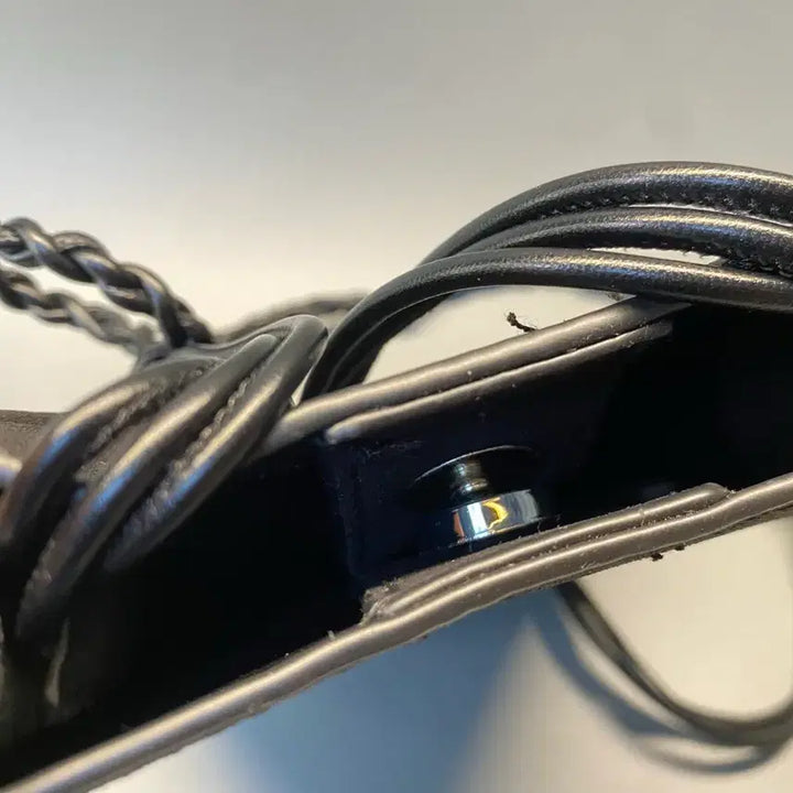 [BUNJANG] Minimal Pocket Crossbody Bag - Black / 미니멀 포켓 크로스백 블랙