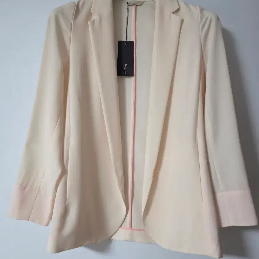[BUNJANG] The Izzat BABA Ivory Jacket / 더아이잗자켓