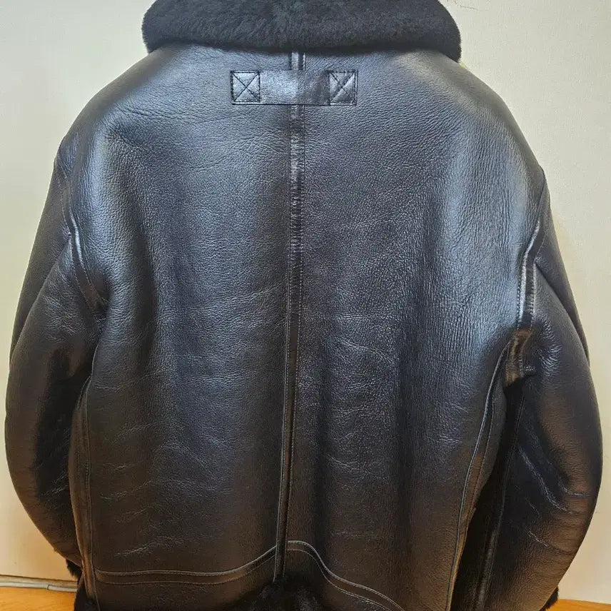 [SOLD OUT] XL 105) 아카펠라 클로딩 미발매 B-6 무스탕