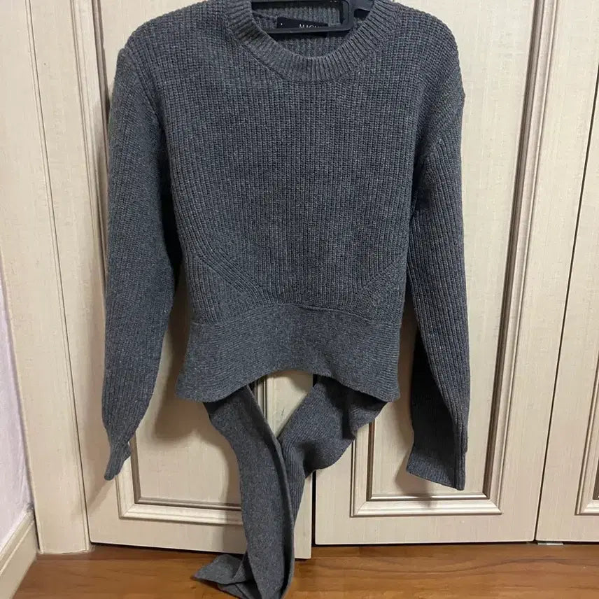 [BUNJANG] MagJae Gray Knit Long Sleeve Top / 회색 니트 긴팔 티셔츠 매그제이