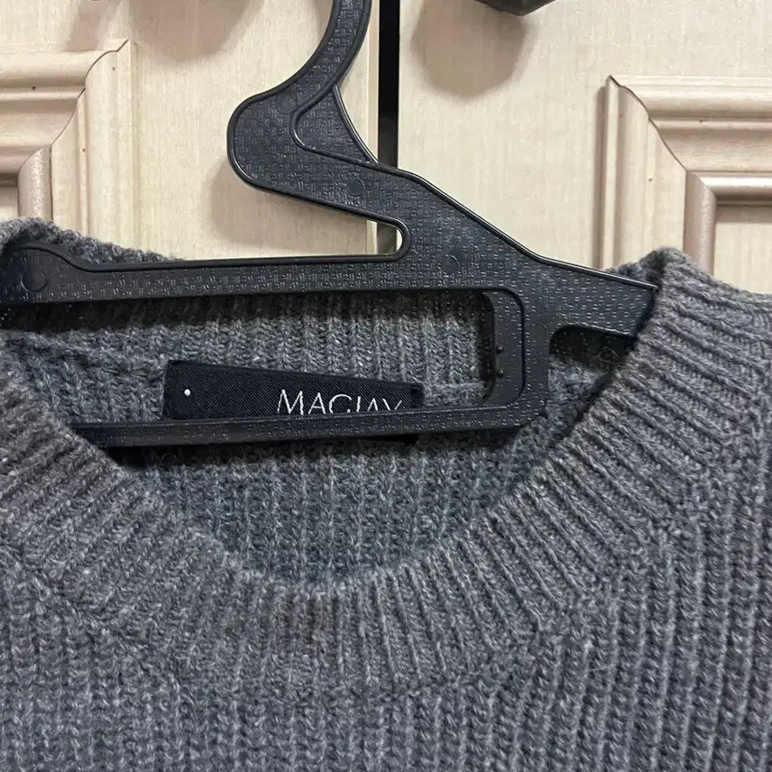 [BUNJANG] MagJae Gray Knit Long Sleeve Top / 회색 니트 긴팔 티셔츠 매그제이