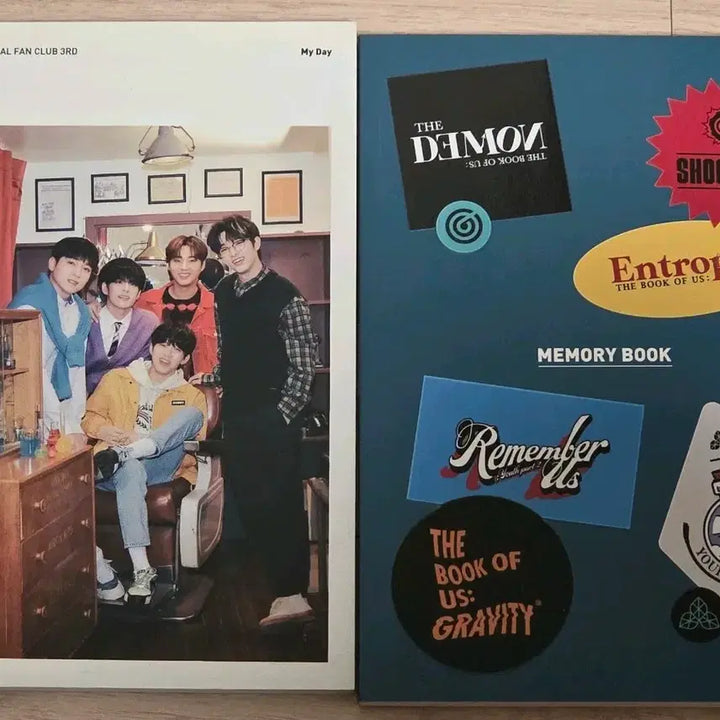 [BUNJANG] Day6 3rd Kit Photobook Memory Book / 데이식스 3기 키트(포토북, 조명) 메모리북