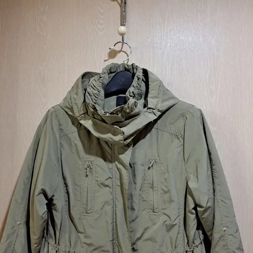 [BUNJANG] Joinus Khaki Hooded Field Jacket (Size 66) / 조이너스 카키색 후드 야상 점퍼사이즈66