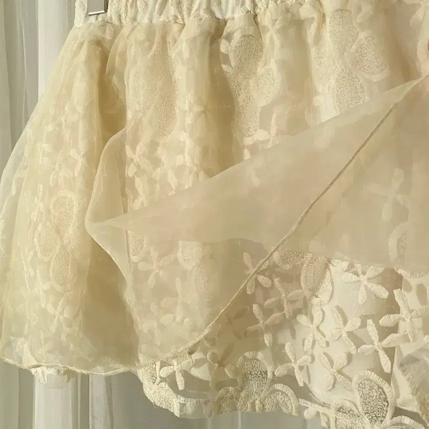 [SOLD OUT] 아이보리 크림 크로셰 크로쉐 꽃 플라워 레이스 시스루 미니 스커트