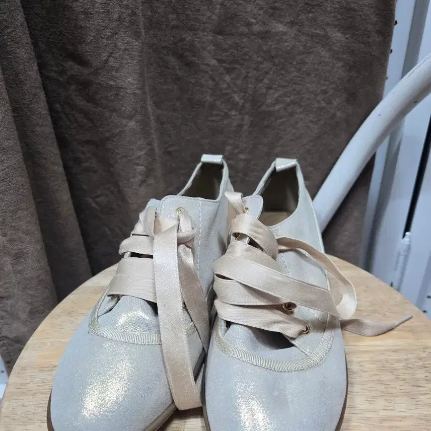 [BUNJANG] Esquire Ribbon Embellished Women&