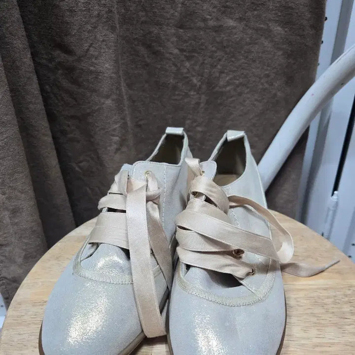 [BUNJANG] Esquire Ribbon Embellished Women&