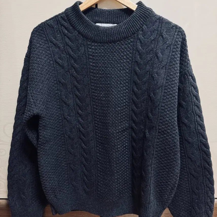 [SOLD OUT] LE17셉템버 옴므 케이블니트