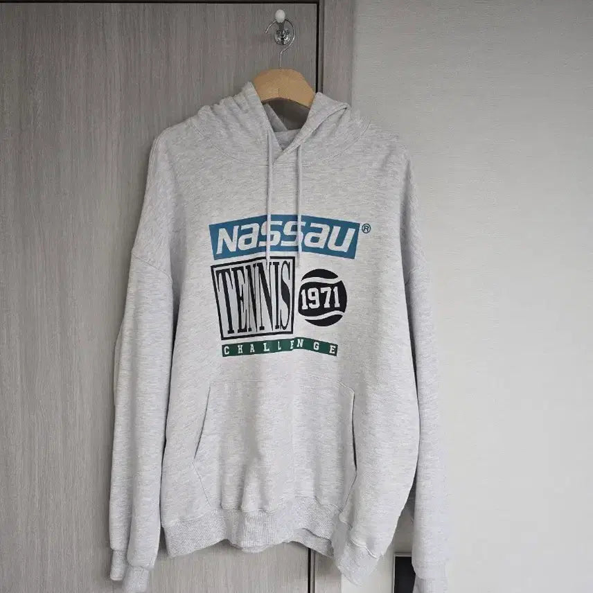 [BUNJANG] Nassau Tennis Challenge Hoodie / Nassau 테니스 challenge 후드티