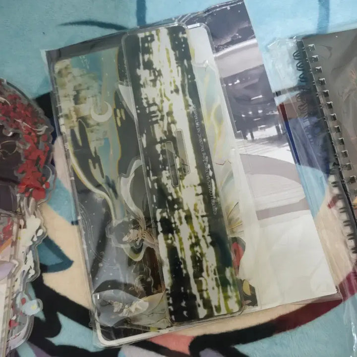 [BUNJANG] TGCF Official Calendar + Acrylic Stand Bundle Set / 천관사복 공식 달력+아크릴스탠드2개 일괄